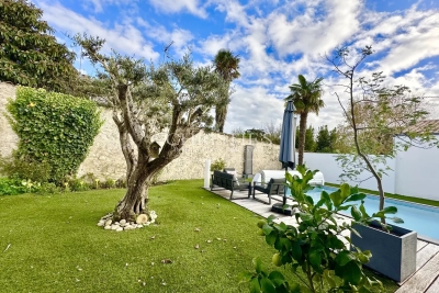 Maison &agrave; vendre &agrave; immobilier LA ROCHELLE  - 6 pi&egrave;ces - 180 m&sup2; 