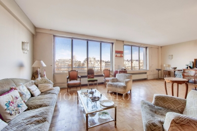 Apartment for sale in PARIS 16EME  - 4 rooms - 105 m&sup2; 