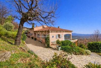 House for sale in real estate MONS  - 7 rooms - 185 m&sup2; 