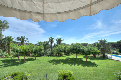 Apartment for sale in ST-RAPHAËL  - 2 rooms - 74 m&sup2; 