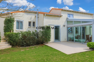 Maison &agrave; vendre &agrave; VAUX SUR MER  - 10 pi&egrave;ces - 205 m&sup2; 