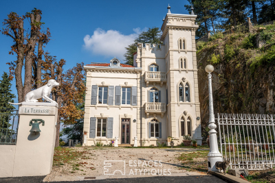 Maison &agrave; vendre &agrave; Tournon-sur-Rhône  - 10 pi&egrave;ces 310 m&sup2; 