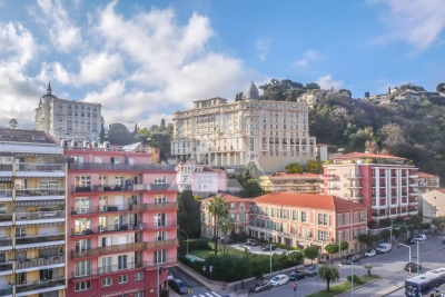 Appartement &agrave; vendre &agrave; MENTON  - 2 pi&egrave;ces - 72 m&sup2; 