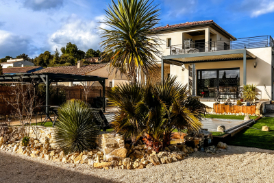 Maison &agrave; vendre &agrave; UZÈS  - 5 pi&egrave;ces - 122 m&sup2; 