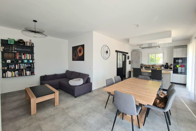 Maison &agrave; vendre &agrave; EGUILLES Vaufreges-Leon Lachamp - 4 pi&egrave;ces - 99 m&sup2; 