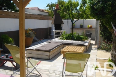 Maison &agrave; vendre ecole de commerce 