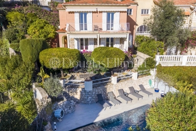 Maison &agrave; vendre &agrave; Villefranche-sur-Mer  - 5 pi&egrave;ces 158 m&sup2; 