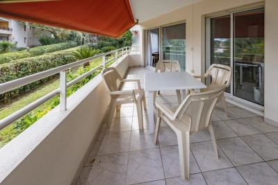 Appartement &agrave; vendre &agrave; ANTIBES  - 2 pi&egrave;ces - 51 m&sup2; 