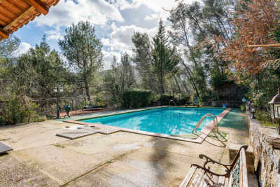 Maison &agrave; vendre &agrave; AURIOL  - 5 pi&egrave;ces - 140 m&sup2; 