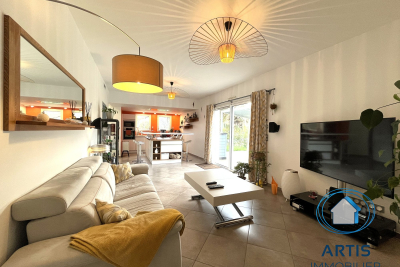 Maison &agrave; vendre &agrave; ST-PEE-SUR-NIVELLE  - 4 pi&egrave;ces - 90 m&sup2; 