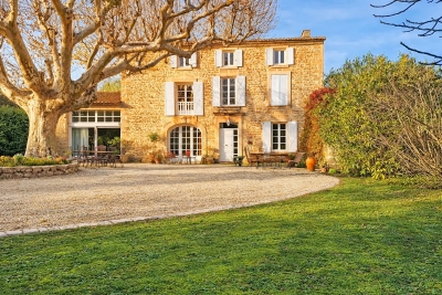 Maison &agrave; vendre &agrave; BARBENTANE  - 8 pi&egrave;ces - 350 m&sup2; 
