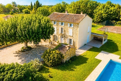 Maison &agrave; vendre &agrave; immobilier BARBENTANE  - 10 pi&egrave;ces - 340 m&sup2; 