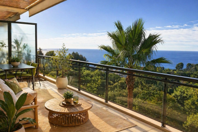 Appartement &agrave; vendre &agrave; GOLFE JUAN  - 2 pi&egrave;ces - 64 m&sup2; 