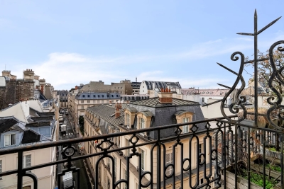 Appartement &agrave; vendre &agrave; PARIS 8EME  - 4 pi&egrave;ces - 123 m&sup2; 