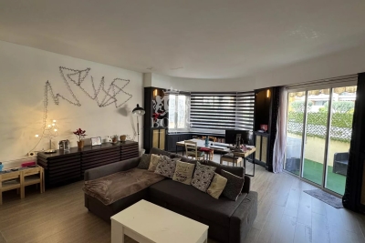 Appartement &agrave; vendre &agrave; BEAULIEU-SUR-MER  - 4 pi&egrave;ces - 131 m&sup2; 