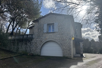 Maison &agrave; vendre &agrave; immobilier STE-ANASTASIE  - 7 pi&egrave;ces - 245 m&sup2; 