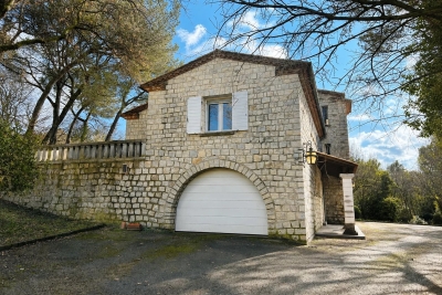 Maison &agrave; vendre &agrave; STE-ANASTASIE  - 7 pi&egrave;ces - 245 m&sup2; 
