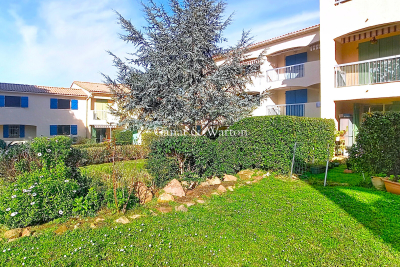 Appartement &agrave; vendre &agrave; ST-RAPHAËL Peyron-Saint Sebastien - 2 pi&egrave;ces - 25 m&sup2; 