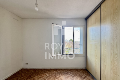 Appartement &agrave; vendre &agrave; SANARY-SUR-MER  - 2 pi&egrave;ces - 45 m&sup2; 