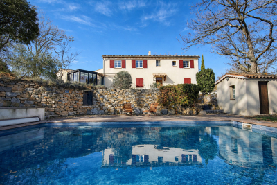 Maison &agrave; vendre &agrave; DRAGUIGNAN  - 6 pi&egrave;ces - 155 m&sup2; 