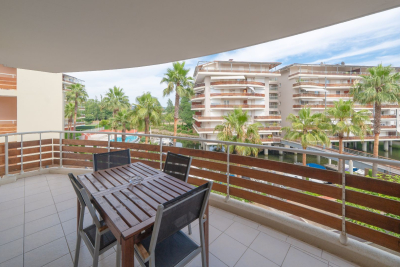 Appartement &agrave; vendre &agrave; MANDELIEU-LA-NAPOULE  - 3 pi&egrave;ces - 66 m&sup2; 