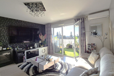 Appartement &agrave; vendre &agrave; MANDELIEU-LA-NAPOULE  - 3 pi&egrave;ces - 61 m&sup2; 