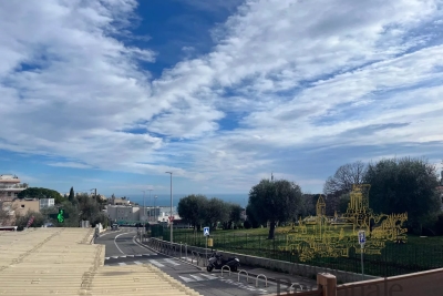 Appartement &agrave; louer &agrave; NICE  - 1 pi&egrave;ces - 42 m&sup2; 