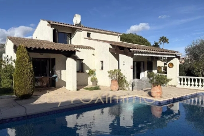 House for sale in ANTIBES  - 5 rooms - 150 m&sup2; 