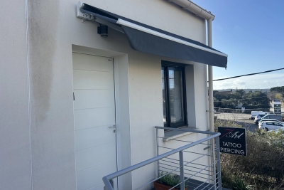 Commerce &agrave; louer &agrave; UZÈS  - 3 pi&egrave;ces - 44 m&sup2; 