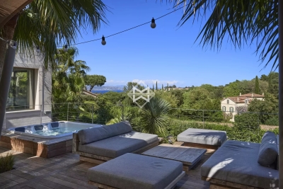 Villa à Saint-Tropez &agrave; louer à partir de 40 000 € / semaine, Photo 2