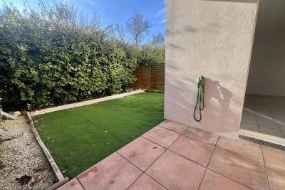 Appartement &agrave; louer &agrave; AVIGNON  - 2 pi&egrave;ces - 42 m&sup2; 