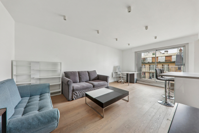 Appartement &agrave; louer &agrave; PARIS 15EME  - 3 pi&egrave;ces - 72 m&sup2; 