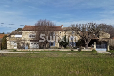 Maison &agrave; vendre &agrave; GRIGNAN  - 11 pi&egrave;ces - 230 m&sup2; 