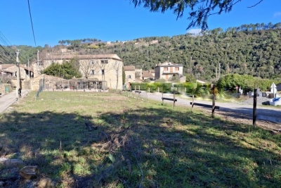 terrain &agrave; vendre &agrave; LES VANS   - 700 m&sup2; 