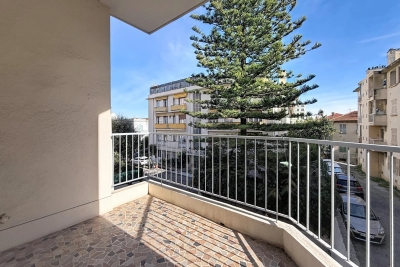 Appartement &agrave; vendre &agrave; NICE  - 6 pi&egrave;ces - 188 m&sup2; 
