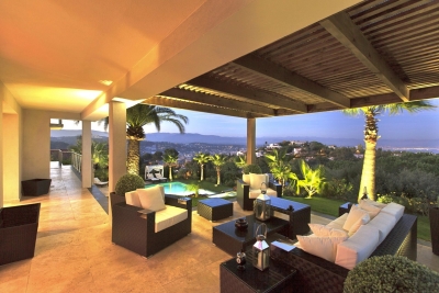Maison &agrave; louer &agrave; CANNES  - 8 pi&egrave;ces - 430 m&sup2; 