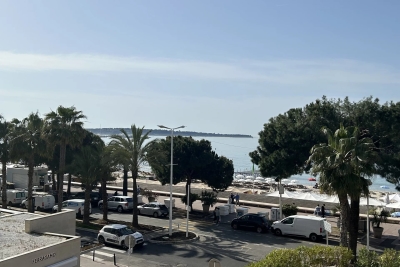 Appartement &agrave; louer &agrave; CANNES La Californie - 3 pi&egrave;ces - 66 m&sup2; 