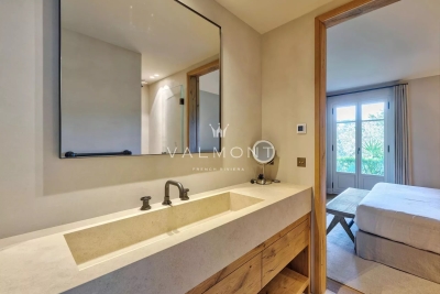 Villa in Cannes for rental from 24 000 € / week, Photo 13