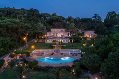 Villa à Saint-Tropez &agrave; louer à partir de 62 500 € / semaine, Photo 2