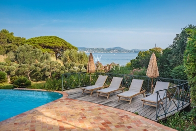 Villa à Saint-Tropez &agrave; louer à partir de 62 500 € / semaine, Photo 6