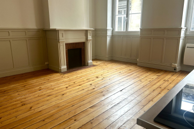 Appartement &agrave; louer &agrave; BORDEAUX  - 2 pi&egrave;ces - 44 m&sup2; 
