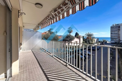 Appartement &agrave; vendre &agrave; ROQUEBRUNE-CAP-MARTIN  - 2 pi&egrave;ces - 50 m&sup2; 