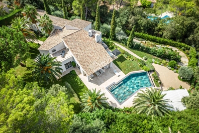 Maison &agrave; vendre &agrave; MOUGINS  - 7 pi&egrave;ces - 345 m&sup2; 