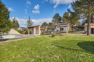 Maison &agrave; vendre &agrave; ST-CANNAT  - 4 pi&egrave;ces - 125 m&sup2; 