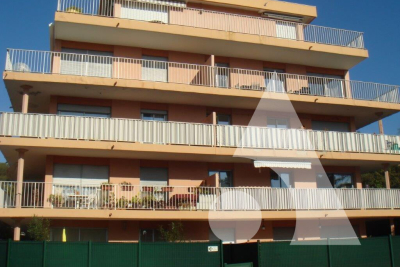 Appartement &agrave; vendre &agrave; ST-RAPHAËL Peyron-Saint Sebastien - 2 pi&egrave;ces - 42 m&sup2; 