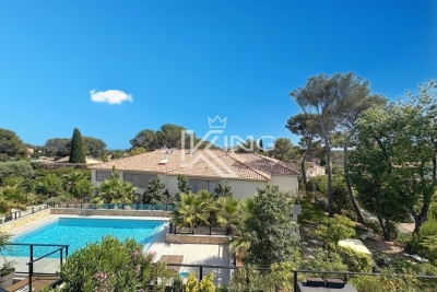 Appartement &agrave; vendre &agrave; ST-RAPHAËL Peyron-Saint Sebastien - 4 pi&egrave;ces - 139 m&sup2; 