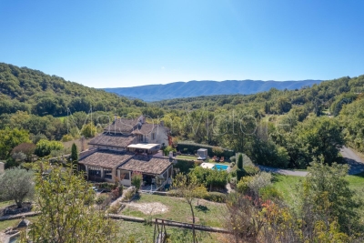 House for sale in real estate ST-MARTIN-DE-CASTILLON  - 8 rooms - 296 m&sup2; 