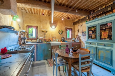 Maison &agrave; vendre &agrave; ROUSSILLON  - 6 pi&egrave;ces - 150 m&sup2; 