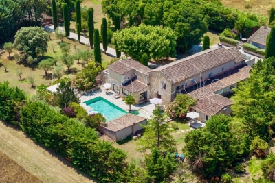 House for sale in TAILLADES   - 500 m&sup2; 