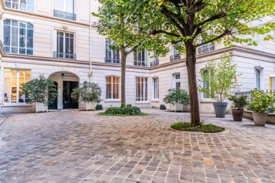 Appartement &agrave; vendre &agrave; PARIS 6EME Notre Dame des Champs - 4 pi&egrave;ces - 147 m&sup2; 